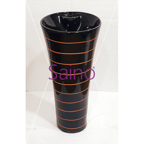 BLACK ONE PIECE BASIN GLASS  SHAPE