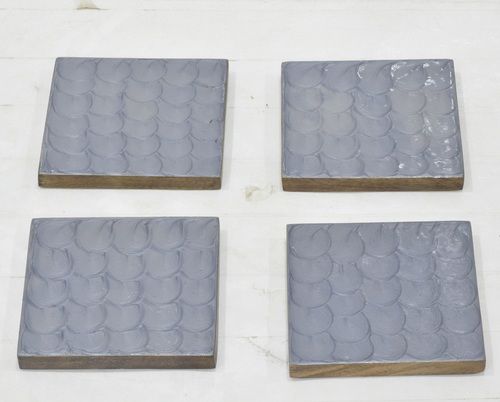 Set Of 4 Wooden Coaster - Color: Different