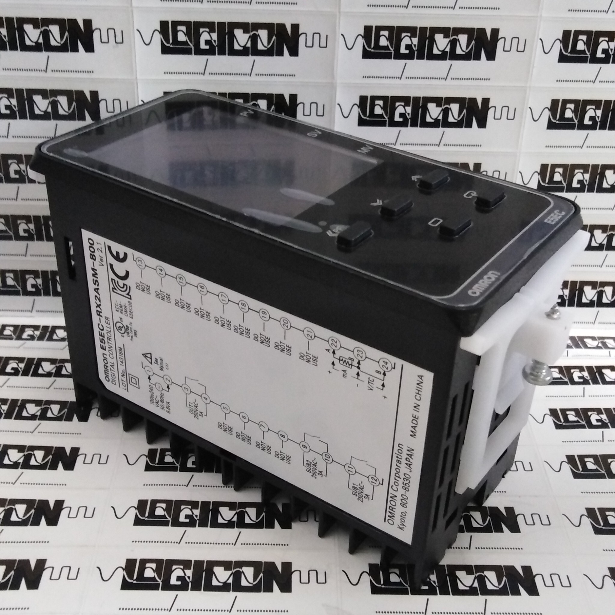 Temperature Controller E5EC-RX2ASM-800