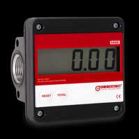 Red/Black In Line Flow Meter