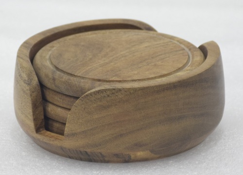 Set of 4 Wooden Round Coasters With Wood Cover