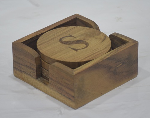 Set of 4 Wooden 