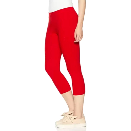 Ladies Red Plain Rayon Capri