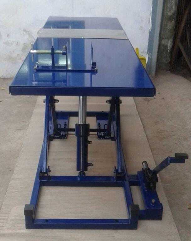 Manual Type Hydraulic Bike Lift