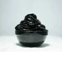 Seaweed Gel Application: Organic Fertilizer