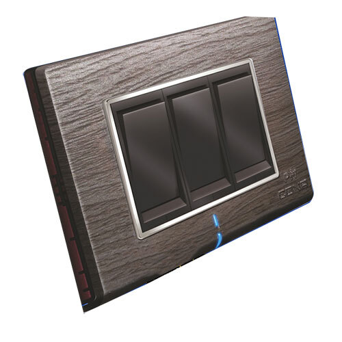 Axis Smoke Wood Plate With Flat Switch