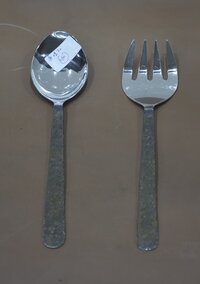 Set Of 2 Decorative Metal Cutlery - Color: Silver