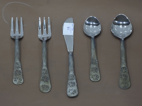 8 Inch Metal New Design Shiny Cutlery