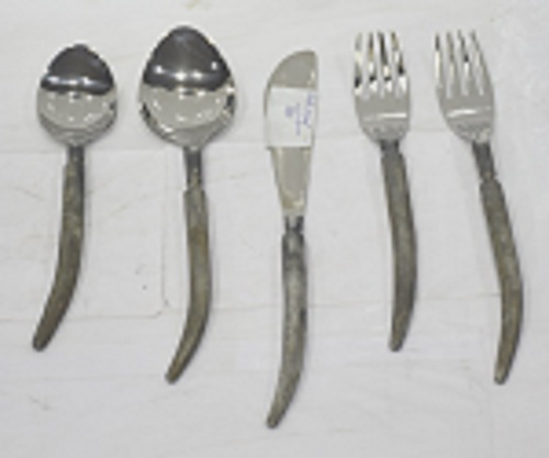 8 Inch Metal Cutlery Set - Color: Silver
