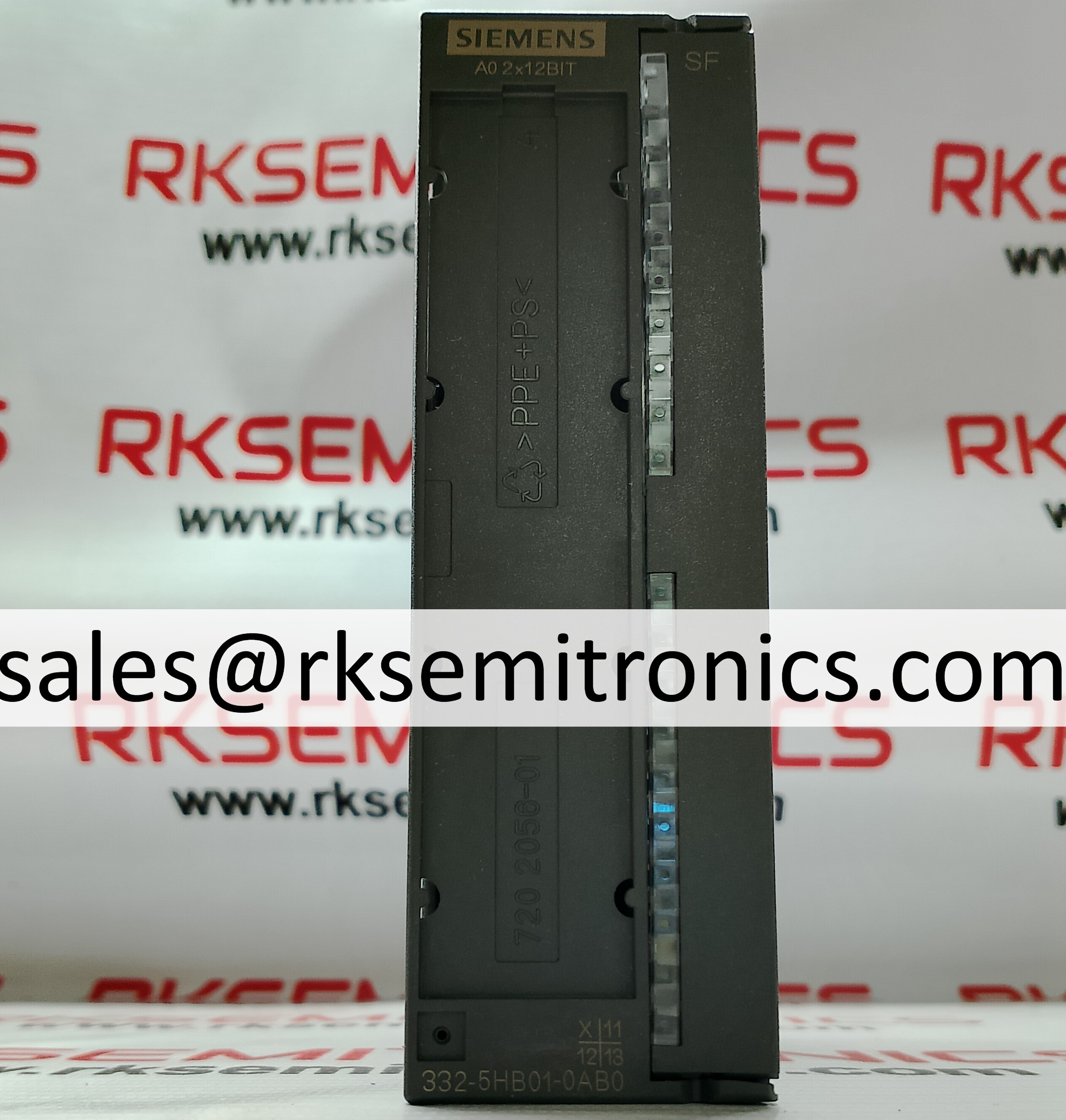 6ES7332-5HB01-0AB0   Programmable Logic Controller