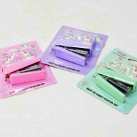 Mini stapler