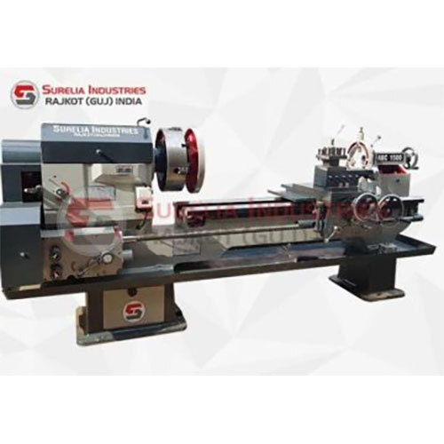 Belt Driven Medium Heavy Duty Lathe Machine 9 feet
