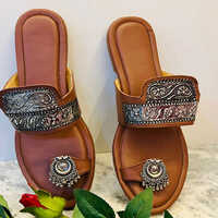 Ladies Rajasthani Jutti - High-quality Leather, Different Sizes Available, Multi-color Design | Versatile Footwear For All Seasons With Warranty