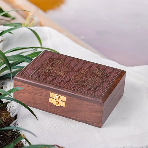 Night Shade Flower Jewellery Box - Design: Customized