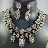 Porcelain Necklace Set - Custom Size, Various Colors | Elegant Polished Finish, Stunning Design for Parties and Celebrations