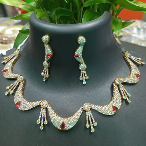 Stylish Partywear Necklace Set