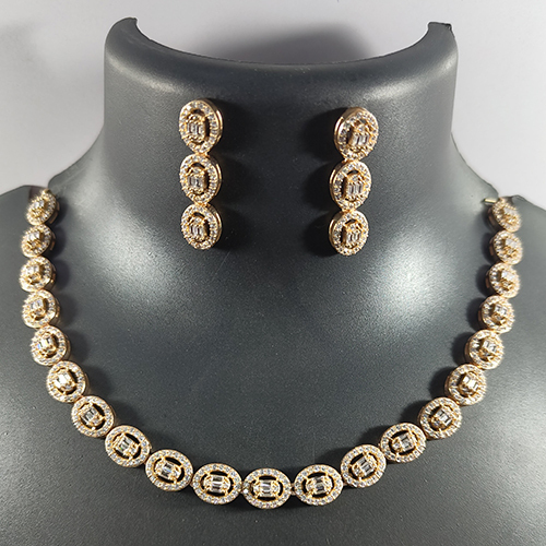 Stylish Necklace Set