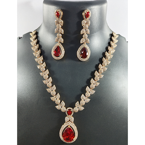 Ladies Stylish Necklace Set