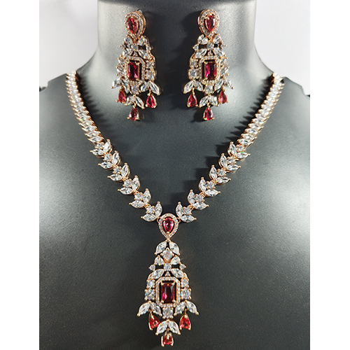 Modern  Artificial Necklace Set