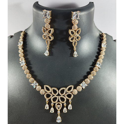 Ethnic Necklace Set