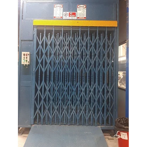 Manual Door Passenger Lift Max. Lifting Height: 30 Foot (Ft)