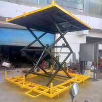 Heavy Duty Scissor Lift - Load Capacity: 2000  Kilograms (kg)