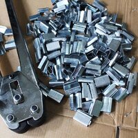 METAL STRAPPING CLIPS