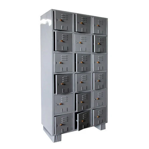 18 Compartment Stainless Steel Locker