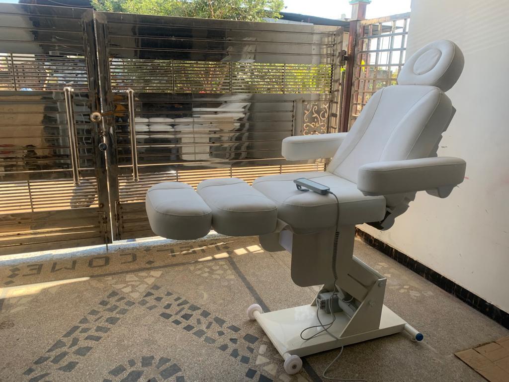 Derma Chair Automatic