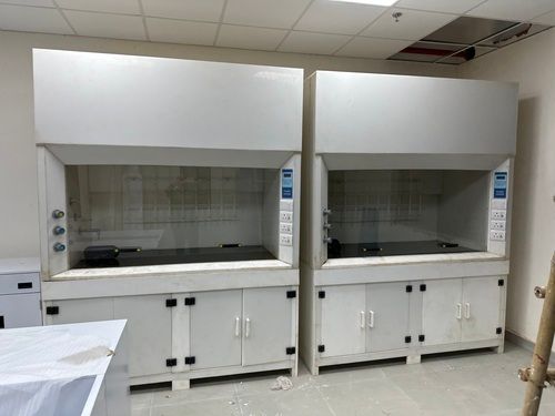 Pp Laboratory Fume Hood Carpenter Assembly