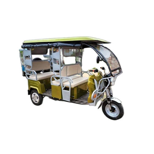 Plastic Body Electric Rickshaw