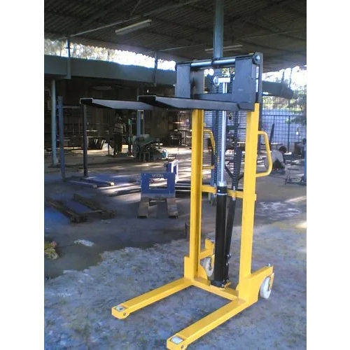 Hydraulic Manual Stackers - Attributes: Easy To Operate