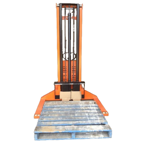 RB-106 Hydraulic Semi Electric Stacker