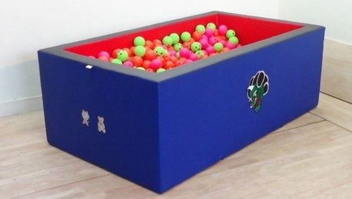 Rectangular Shape Ball Pool