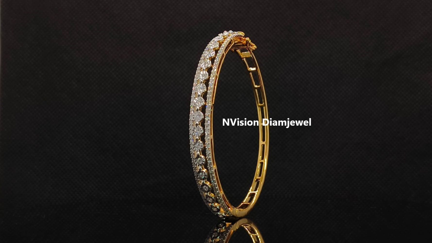 Natural Diamond Tikli Miracle Plate Setting Yellow Gold Bracelet
