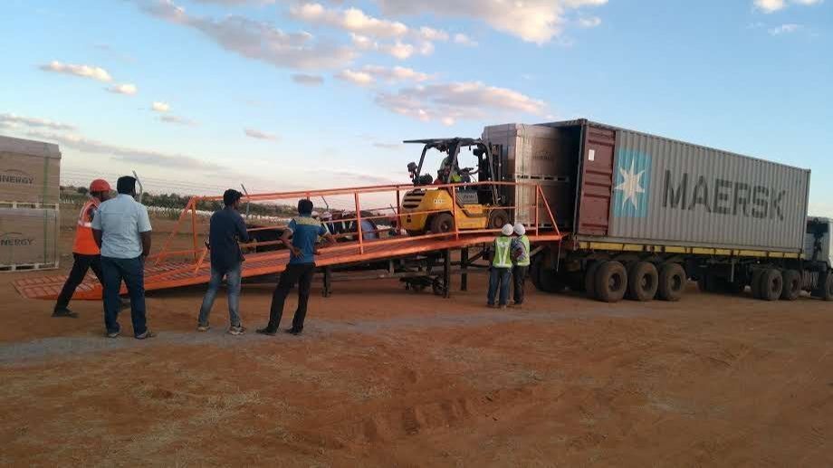 Container Loading Dock Ramp