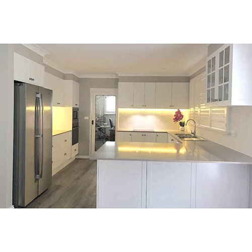 Residential G Shaped Modular Kitchen