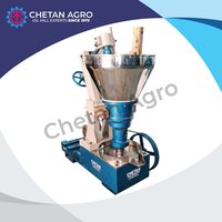 Multiseed Metal Type Rotary oil mill Chetan Agro Rotary oil mill capacity 50/Hour