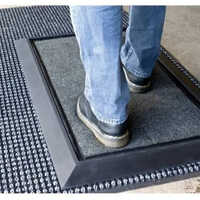 Grey Rubber Footwear Sanitizer Mat