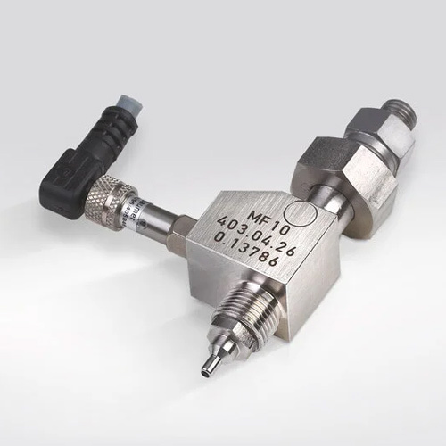 Micro-Flow Sensor - Stainless Steel & PVC, High Measurement Range, Analog and Digital Display