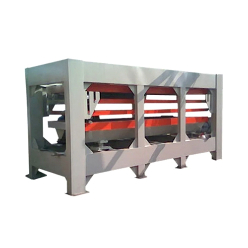 Silver 3 Bed Puf Panel Making Press Machine