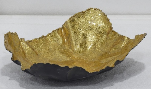 Metal Decorative Plate With Gold Finish