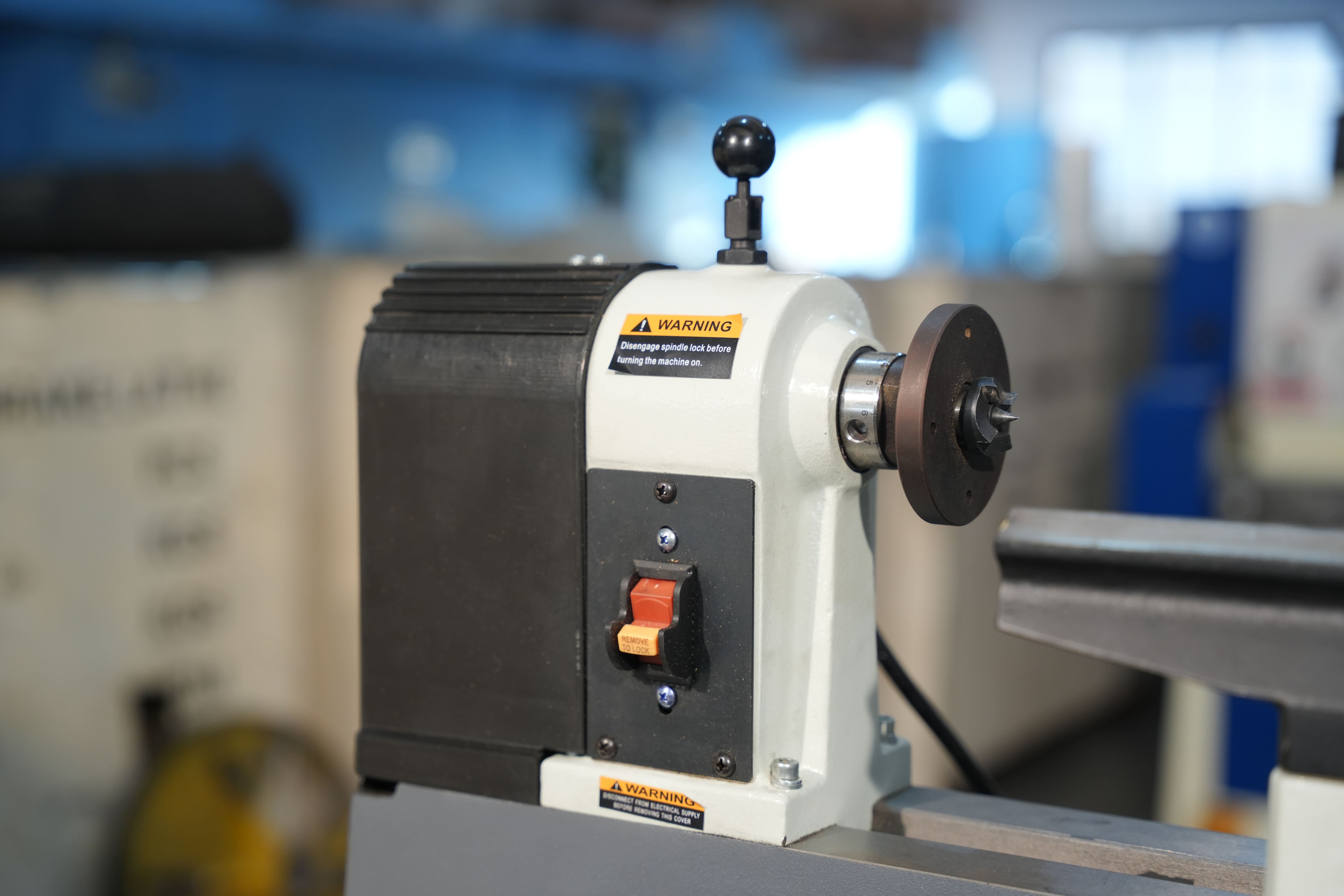 Wood Turning Lathe Machine