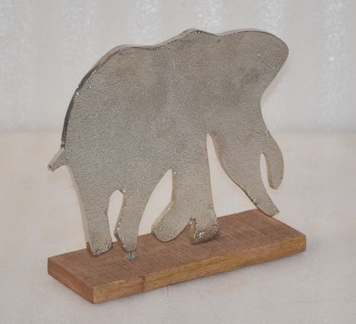 9 Inch Metal Decorative Items With Wood Base