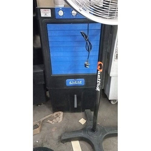Quattro 70 ltr Domestic Cooler