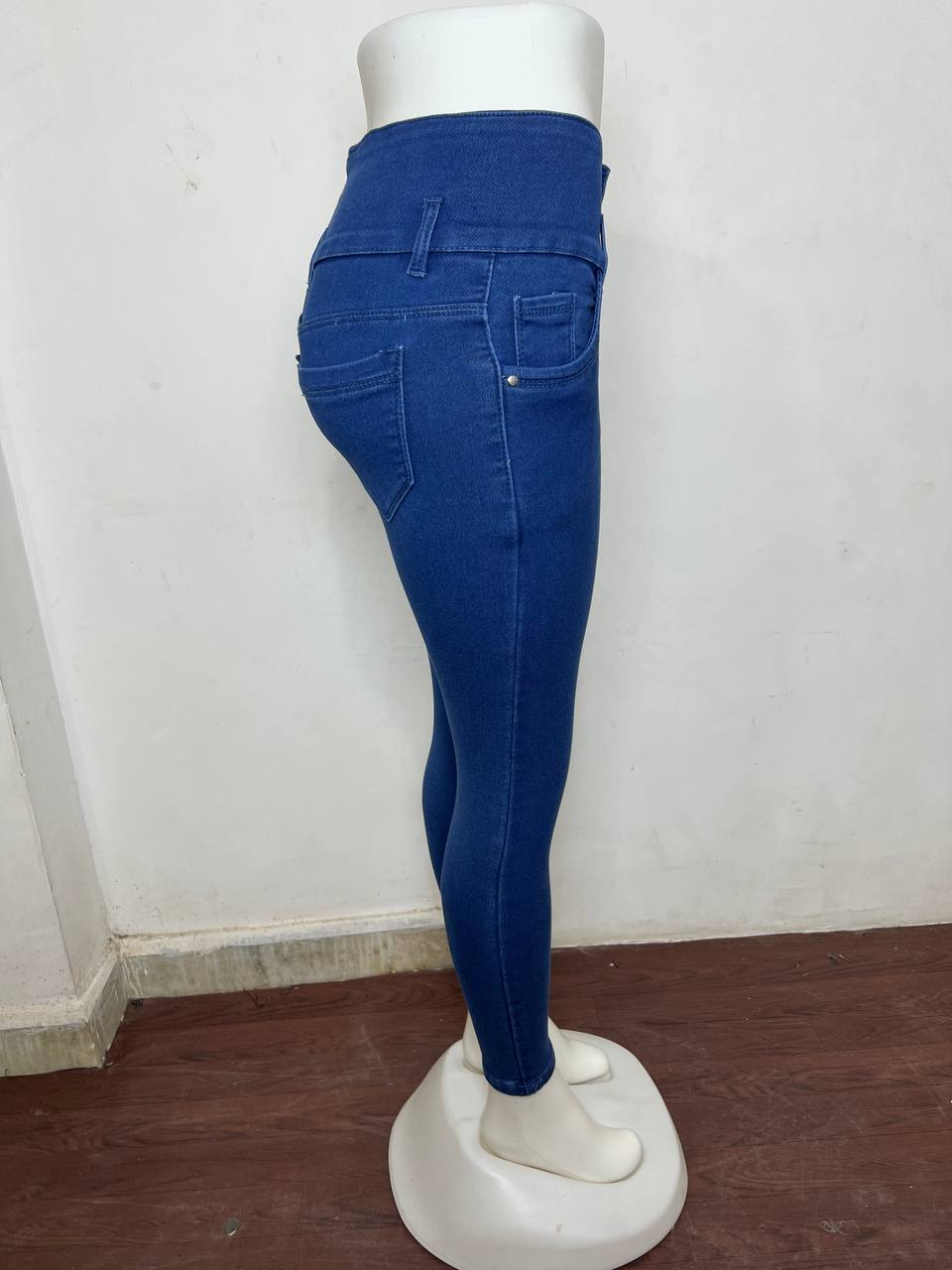 M Moddy 616BW 4 Button Blue Slim Fit Women Jeans