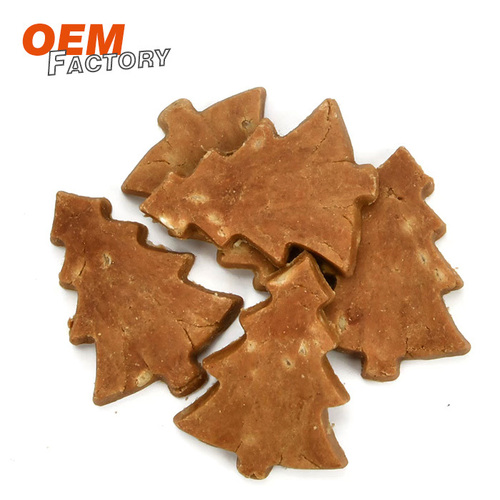 Christmas Tree Shaped Chicken Chip Christmas Dog Treats Wholesale OEM Dog Snacks Supplier