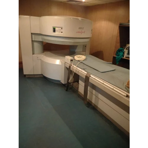 0.3T Hitachi AIRIS II MRI Machine