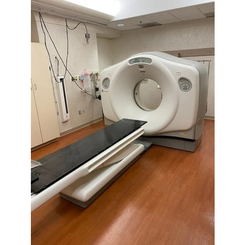 GE Healthcare 4 Slice CT Scan Machine