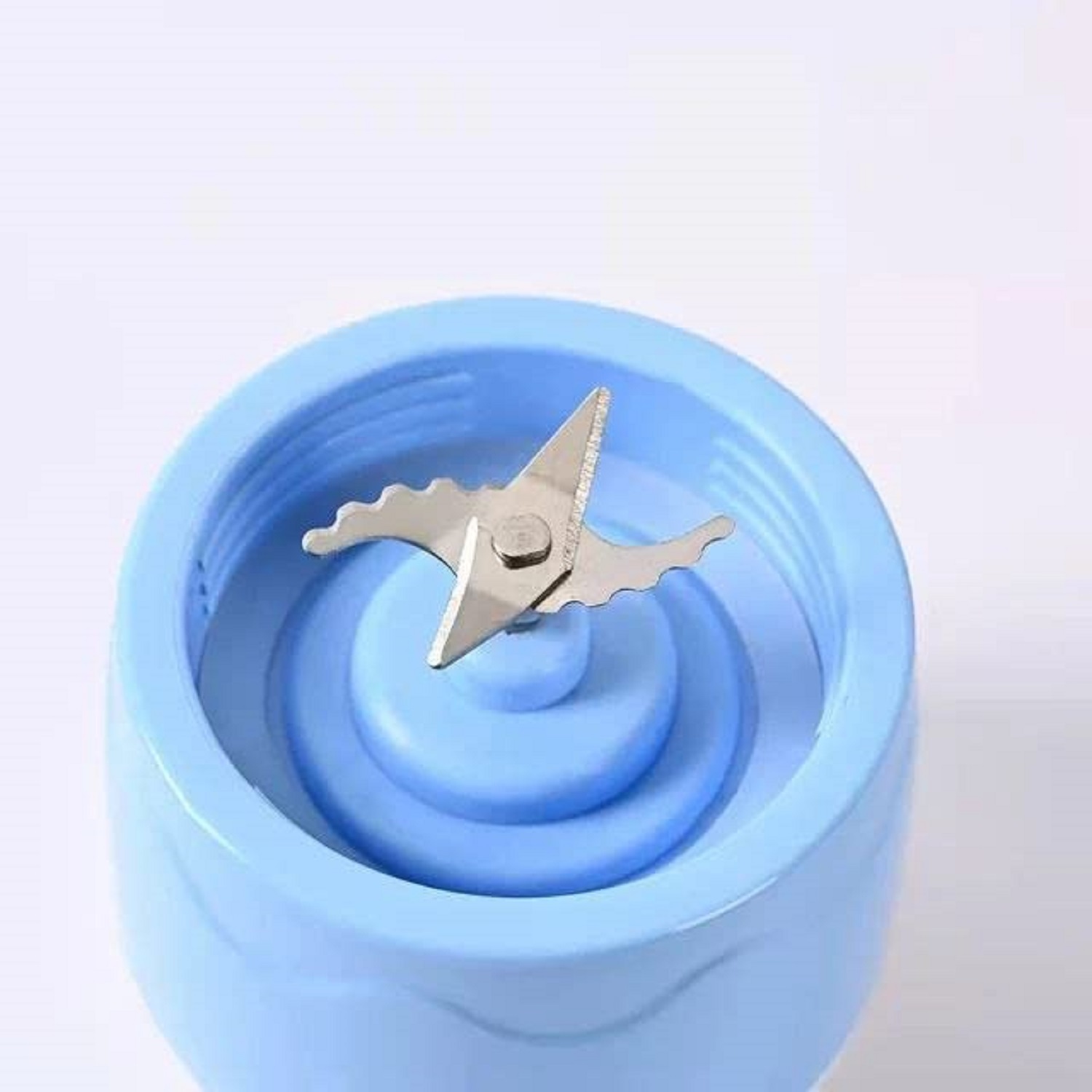 PORTABLE JUICE BLENDER